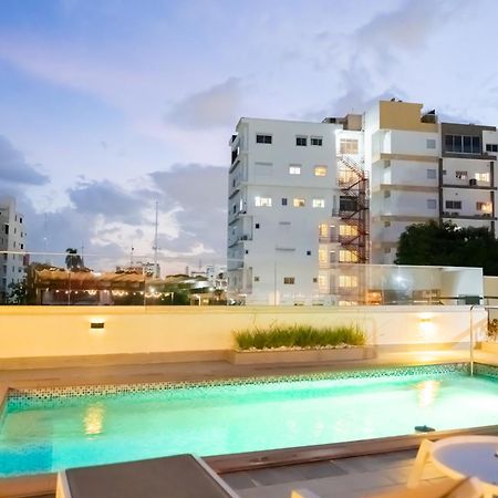 Hotel Stay Here Suites Santo Domingo Exterior photo