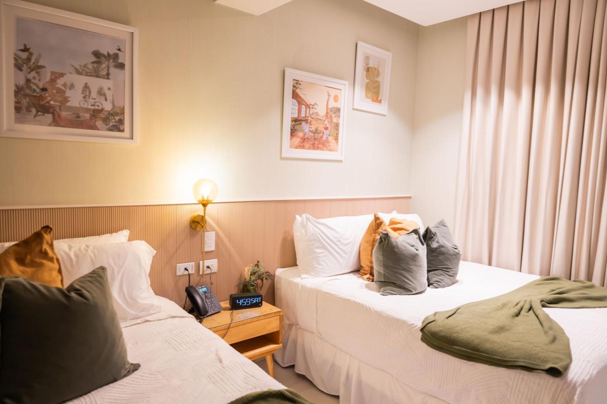 Hotel Stay Here Suites Santo Domingo Exterior photo